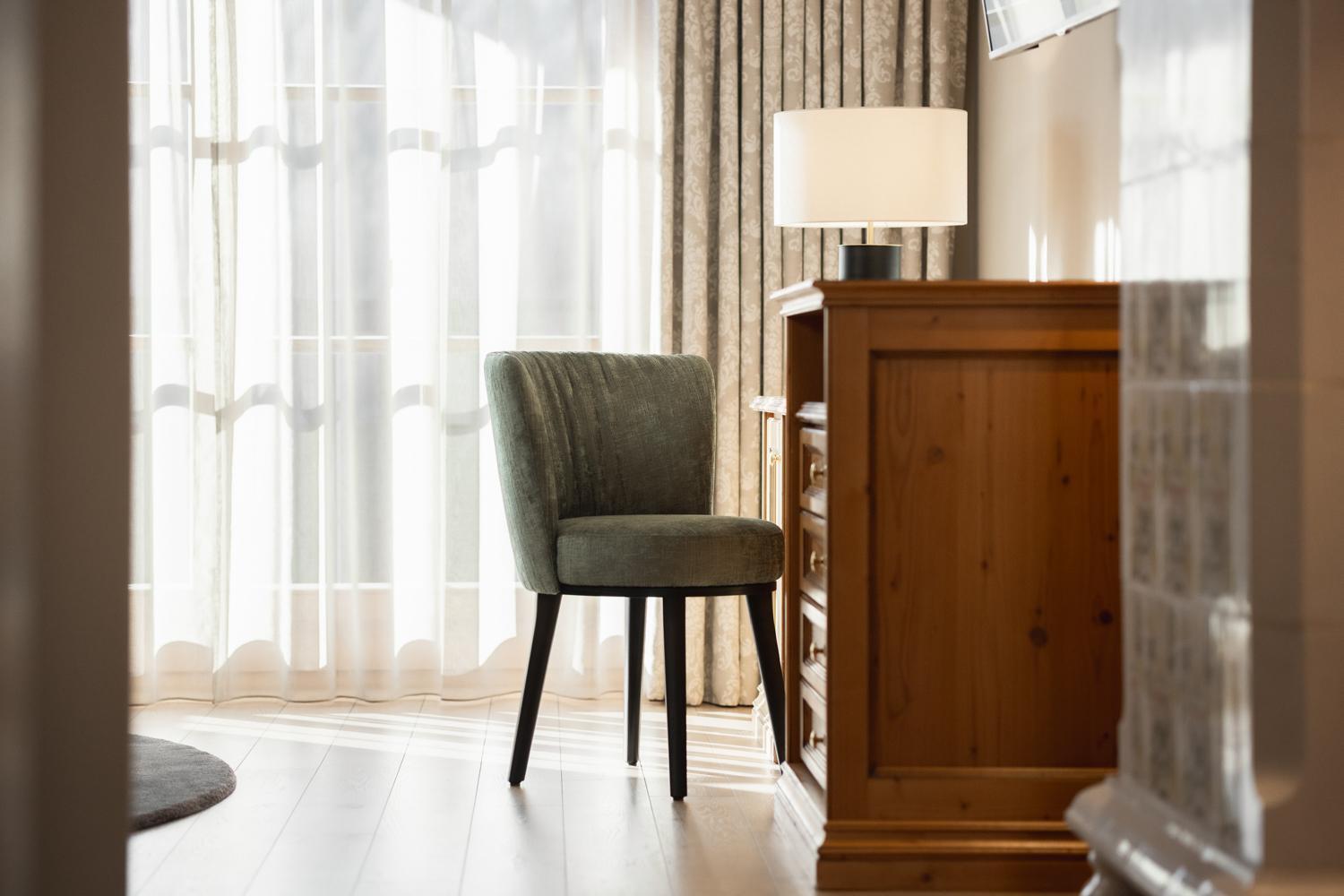 Schlosshotel Фис Екстериор снимка
