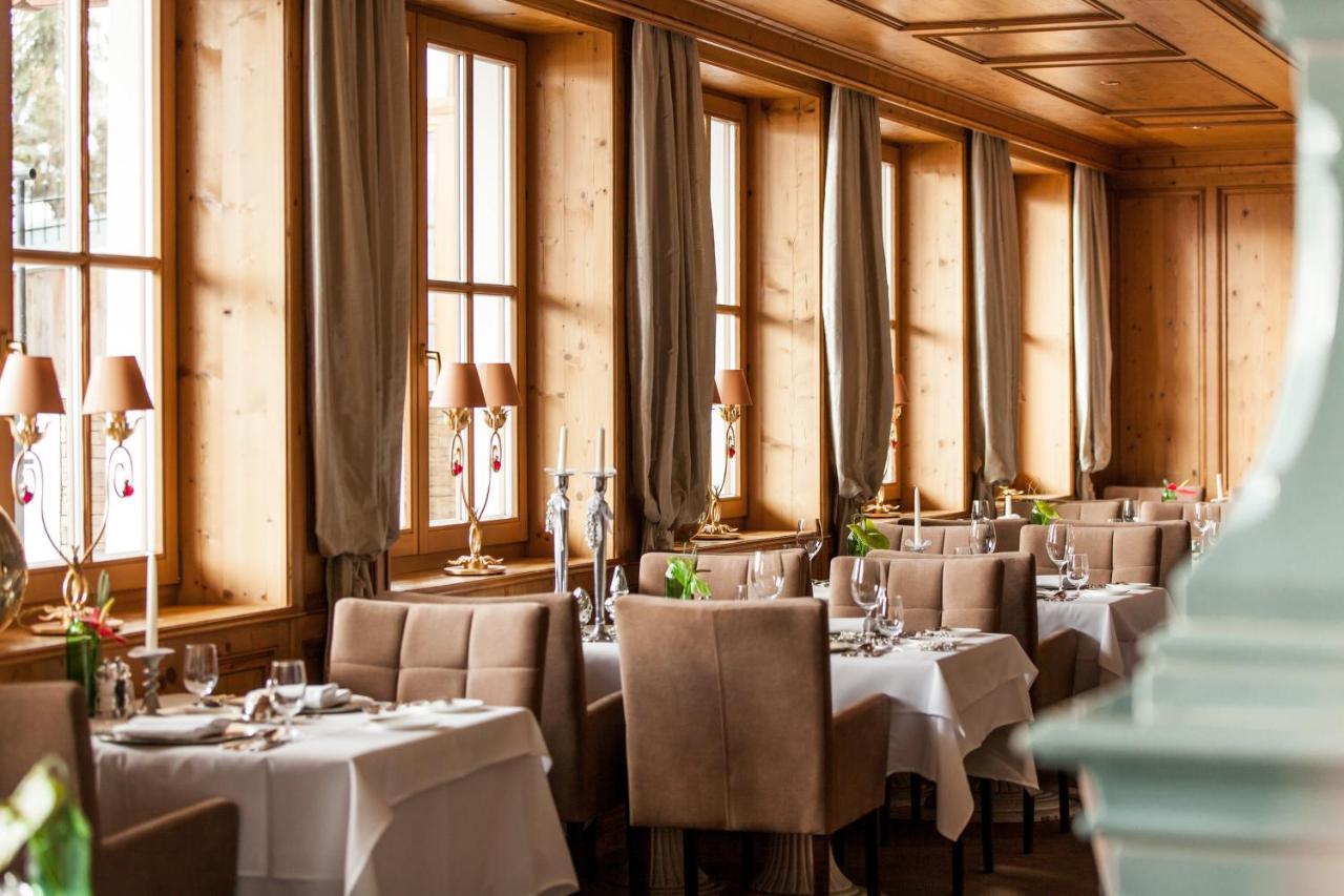 Schlosshotel Фис Екстериор снимка